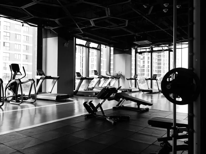 Loading a barbell