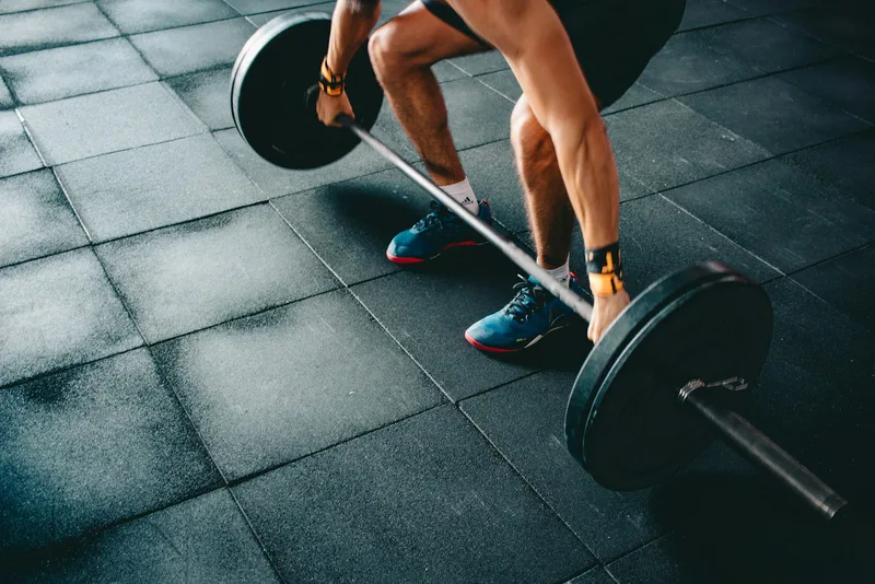 Training with a kettlebell